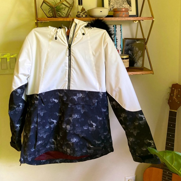 Body Glove Snow Jacket - Picture 1 of 10